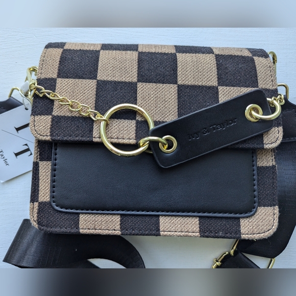 NWT Ivy & Taylor crossbody purse - Picture 2 of 6
